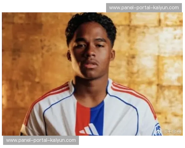 恩德里克租借里昂，偶像C罗成关键动力